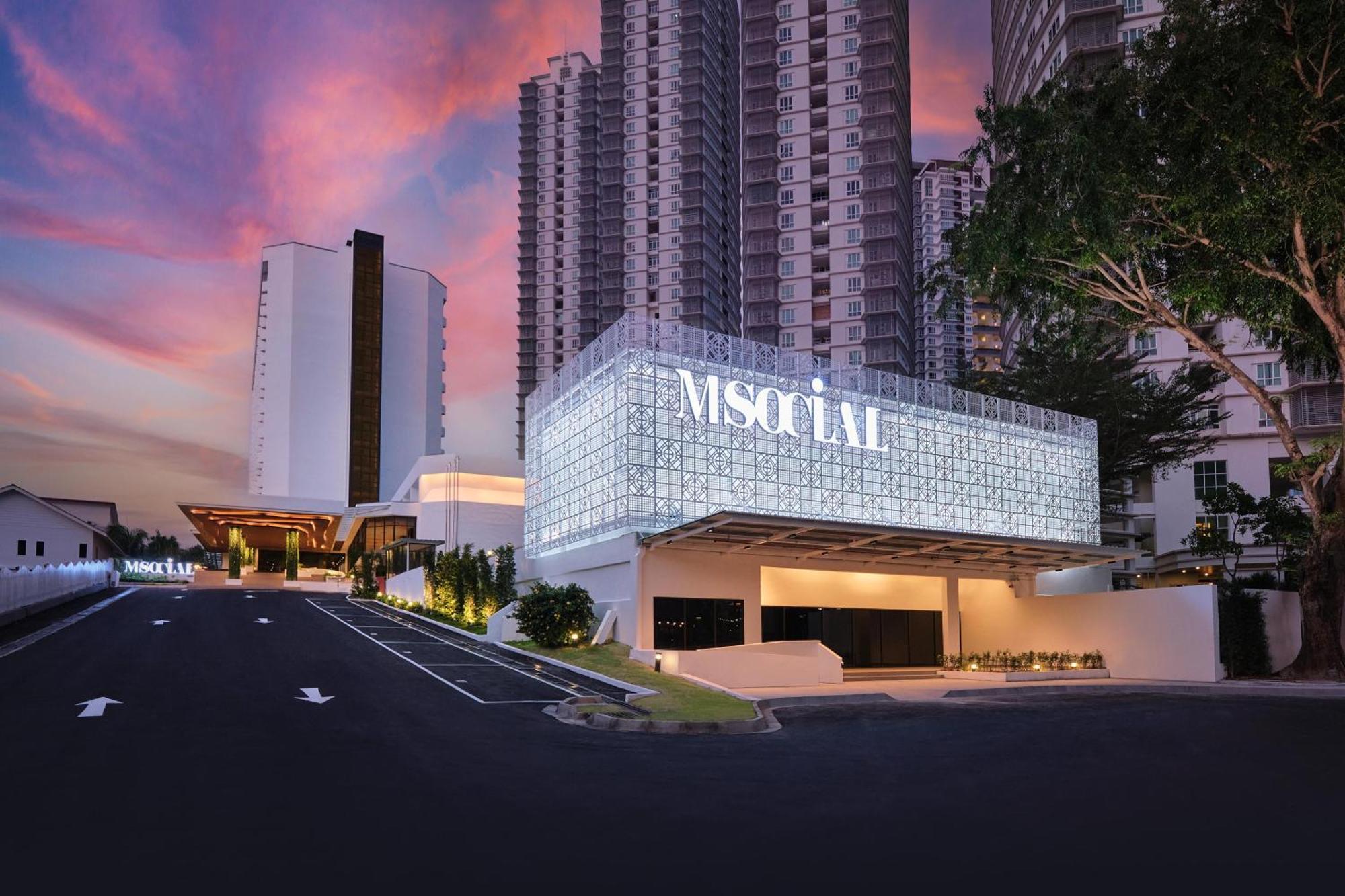 M Social Resort Penang Танджунг Бунга Екстериор снимка