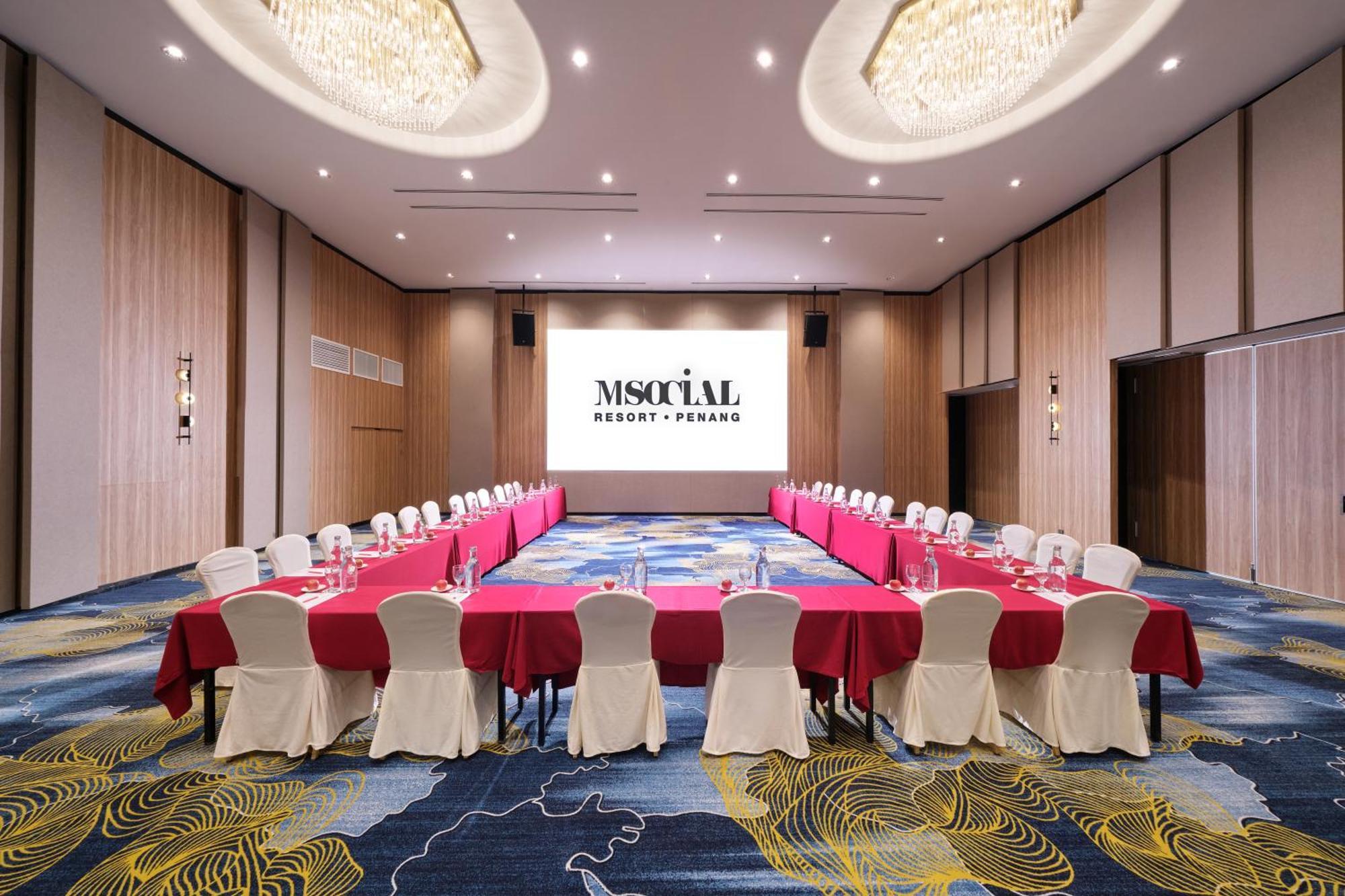 M Social Resort Penang Танджунг Бунга Екстериор снимка